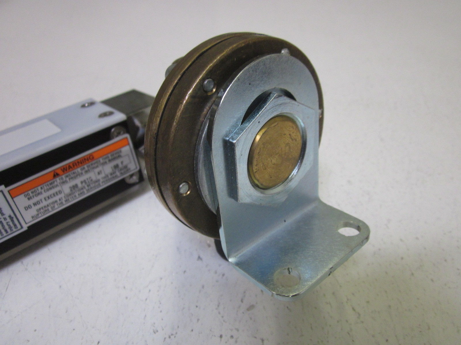 BROOKS 1358F1A1EB1F9A UNMP