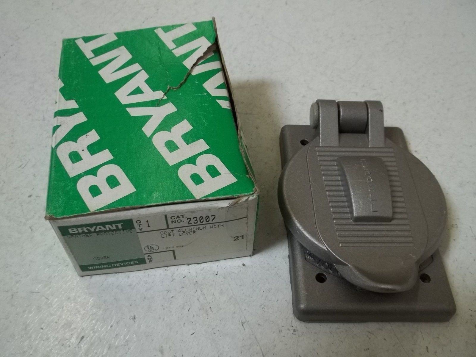 BRYANT 23007 CAST ALUMINUM WITH LIFT COVER NSMP