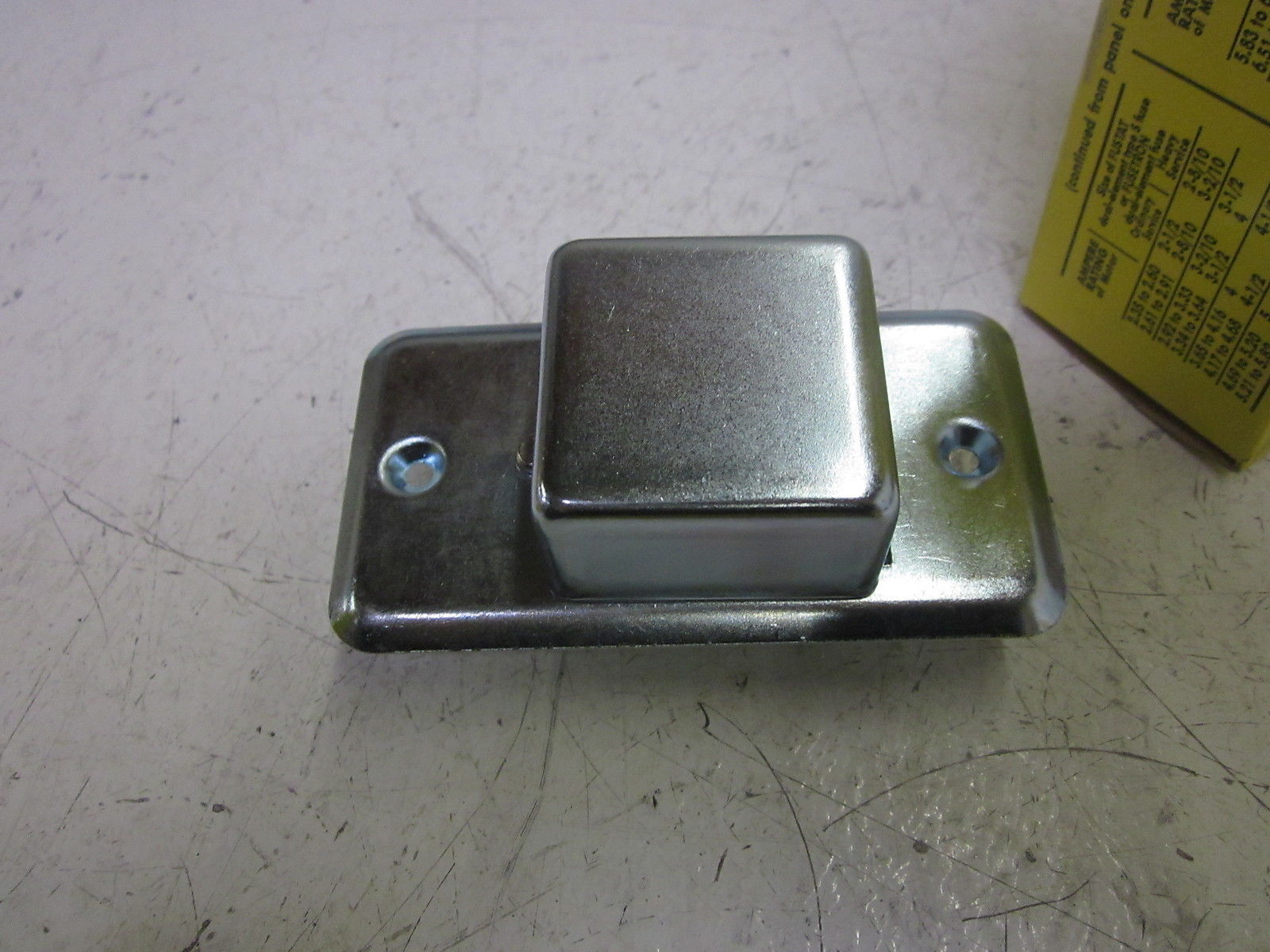 BUSSMAN  FUSETRON S0U BOX-COVER UNIT 2-1/4" NSMP
