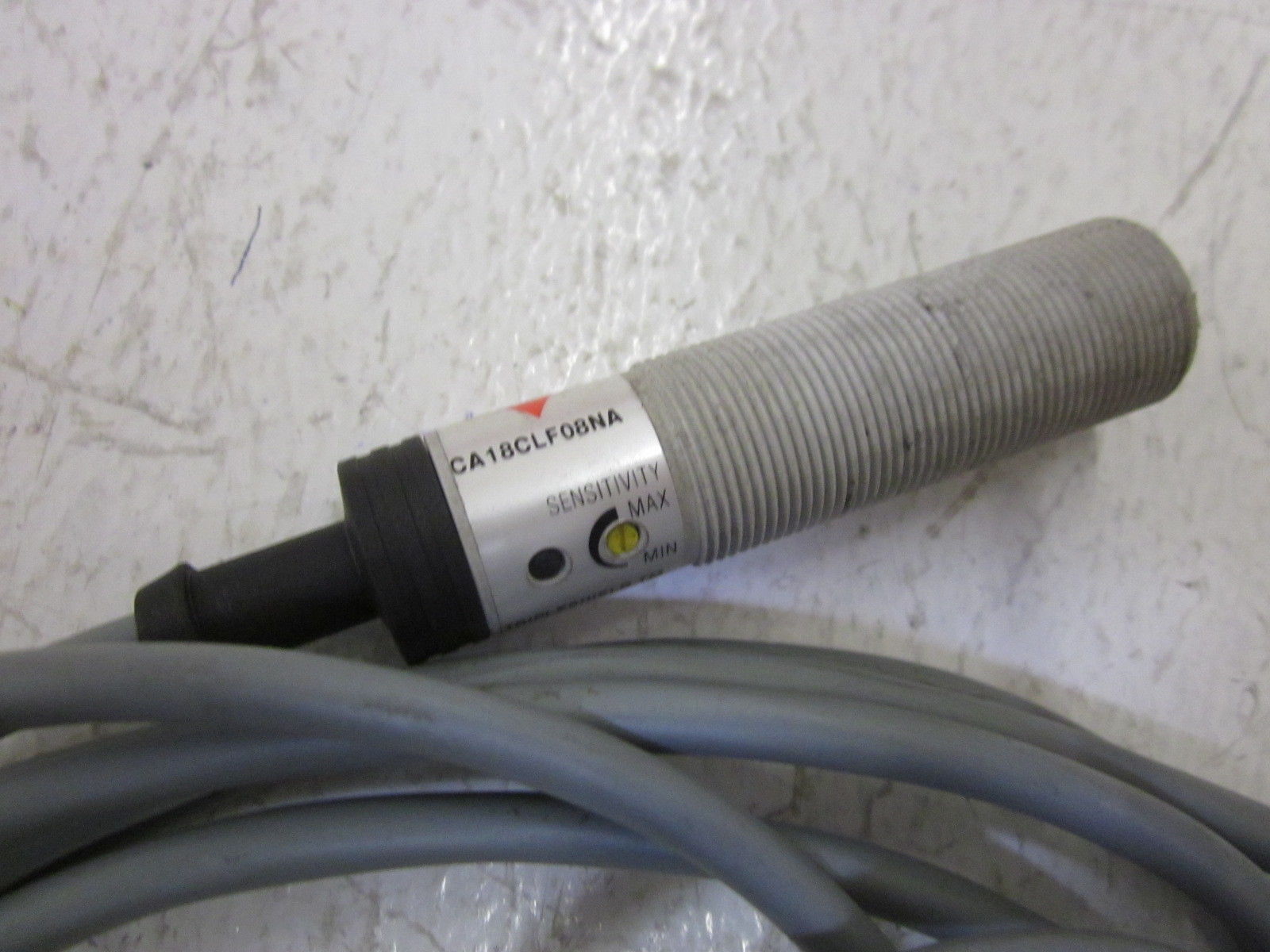 CARLO GAVAZZI CA18CL F08NA PROXIMITY SENSOR UNMP