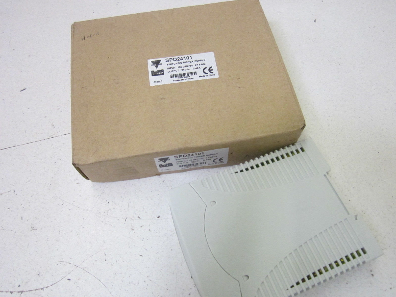 CARLO GAVAZZI SPD24101 SOLID STATE RELAY NSMP