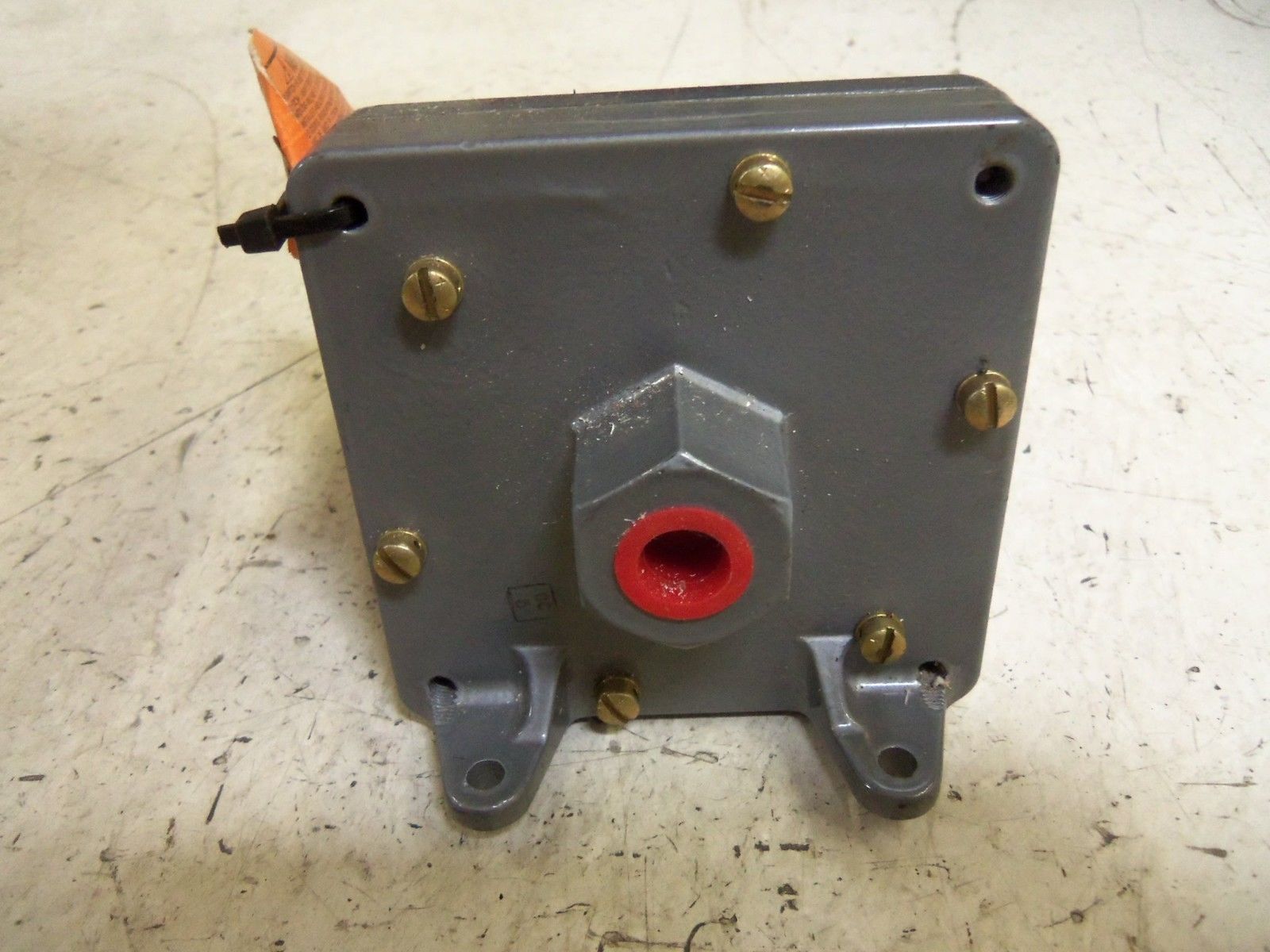 CCS 6812G3 DUAL-SNAP PRESSURE/TEMPERATURE - SWITCH UNMP