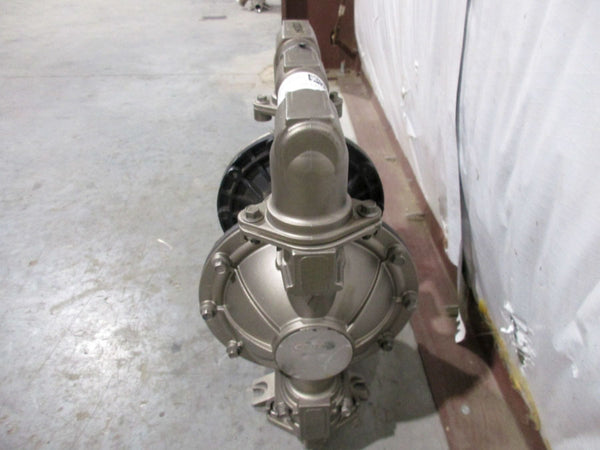 GRACO DB4311 STAINLESS STEEL 120-8.3PSI UNMP