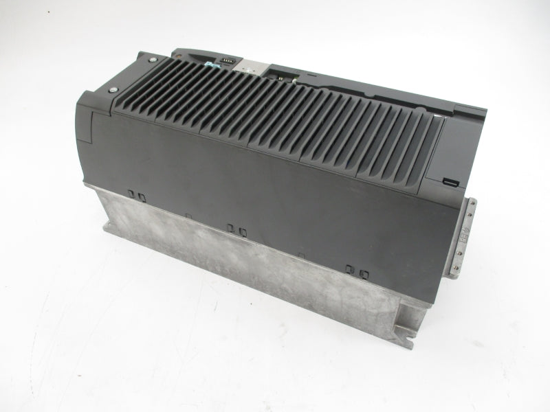 SIEMENS 6SL3210-1PE26-8UL0 380V-480V 57A NSNP