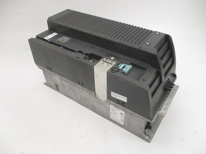 SIEMENS 6SL3210-1PE26-8UL0 380V-480V 57A NSNP