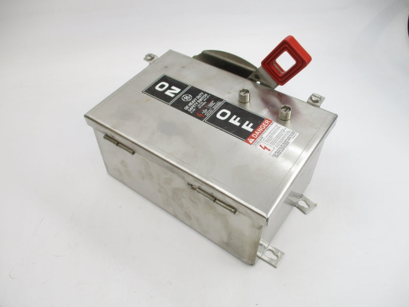 GENERAL ELECTRIC TH2221SS 240V 30A NSMP