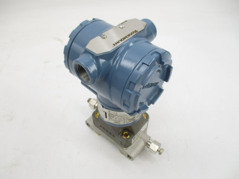 ROSEMOUNT 3051CD2A22A1AB4C6 10.5-30VDC 3626PSI NSMP