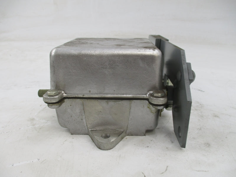 CUTLER HAMMER E84CBE SER. A1 600VAC (AS PICTURED) NSNP
