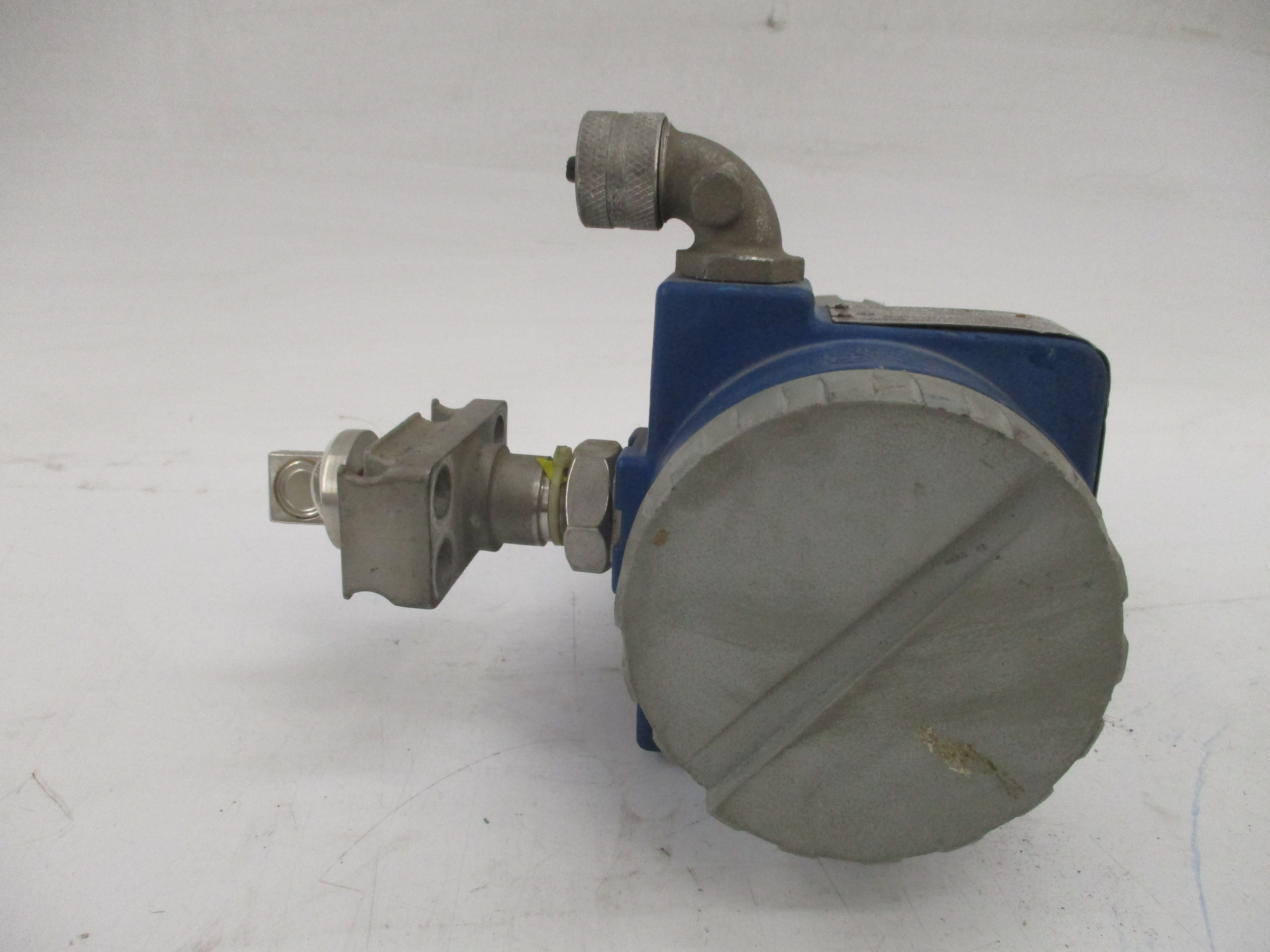 FOXBORO 83F-D03S1SSTJA 12.5-42VDC 275PSI UNMP