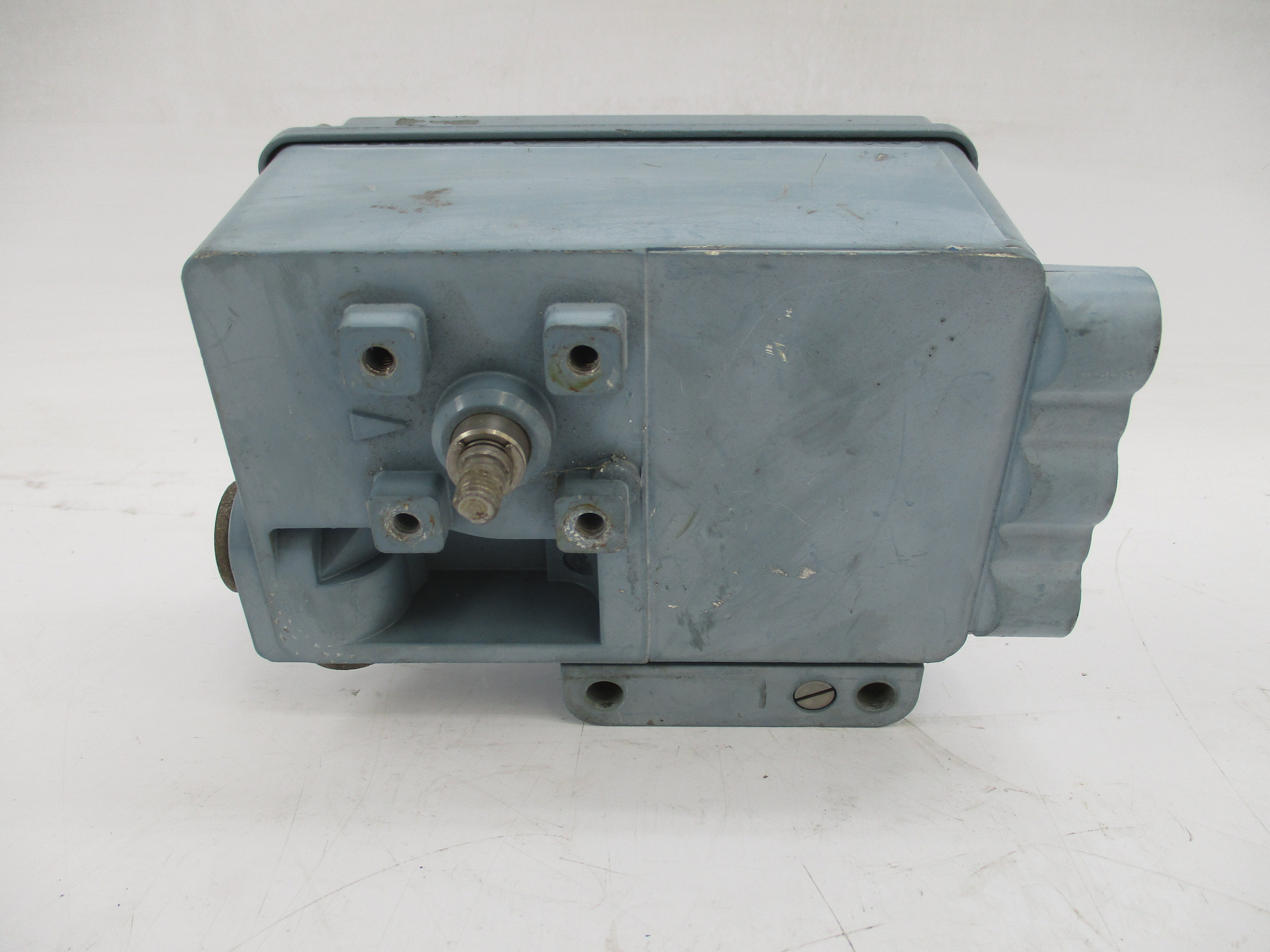FOXBORO SRD991-CFMS6FAANA 48VDC 90PSI UNMP