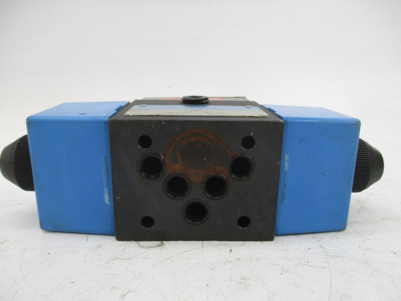 VICKERS PA5DG4S4LW-012N-B-60 02-119614 110/120V NSNP