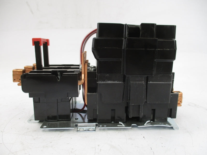 SQUARE D 8536SEO1V02S SER. A 110/120V (AS PICTURED) NSNP