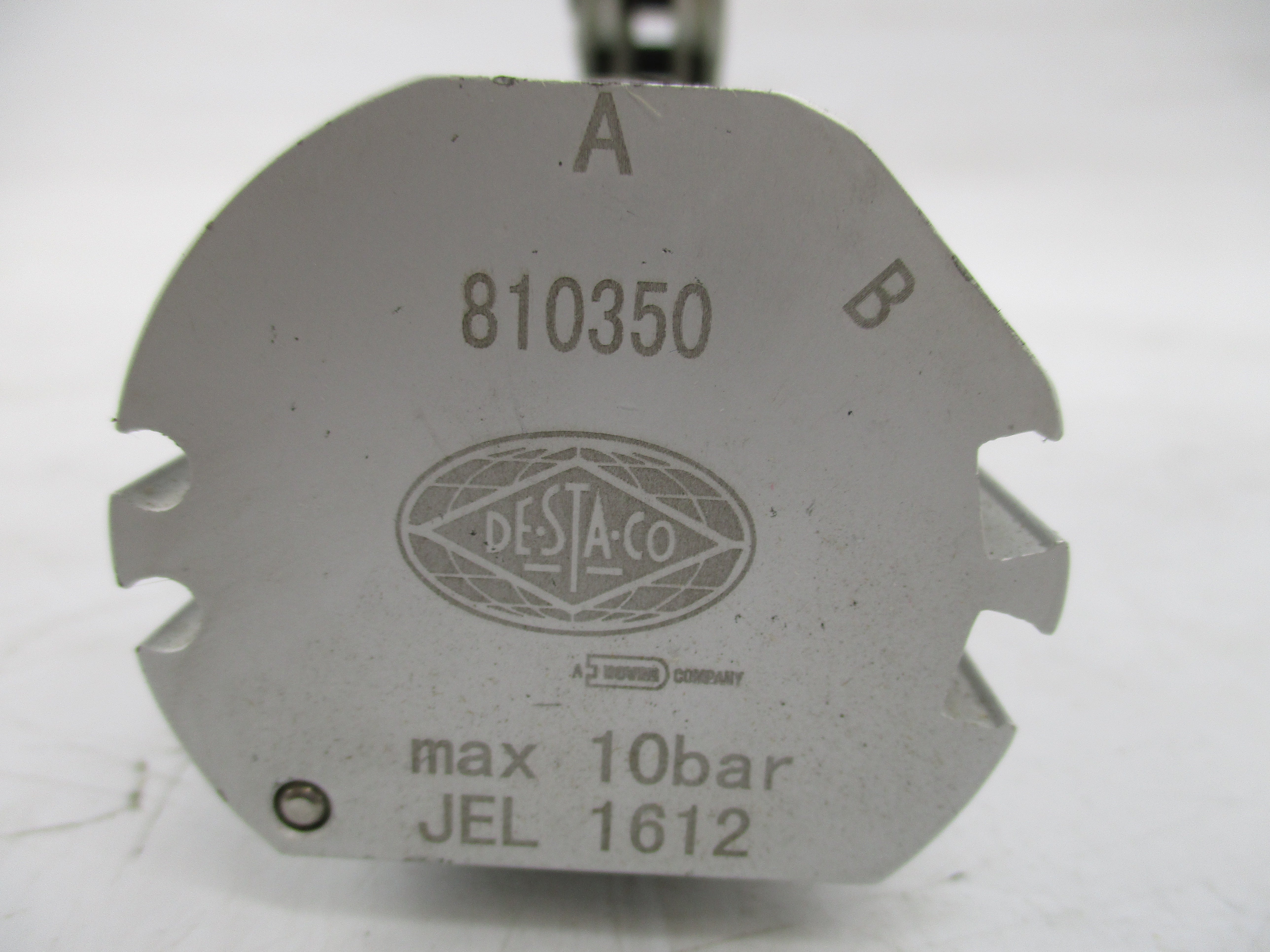 DESTACO 827-S 145PSI UNMP