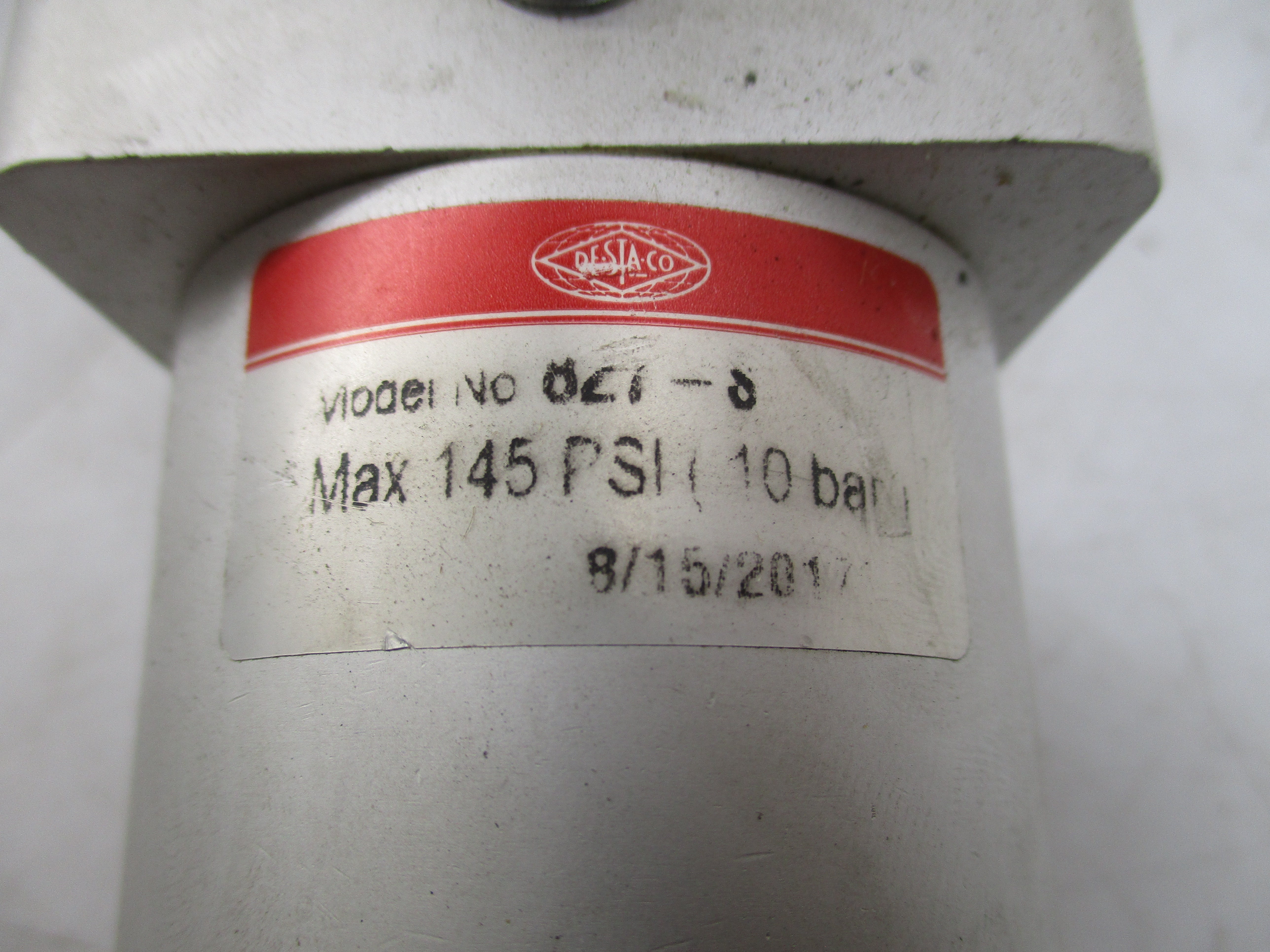 DESTACO 827-S 145PSI UNMP