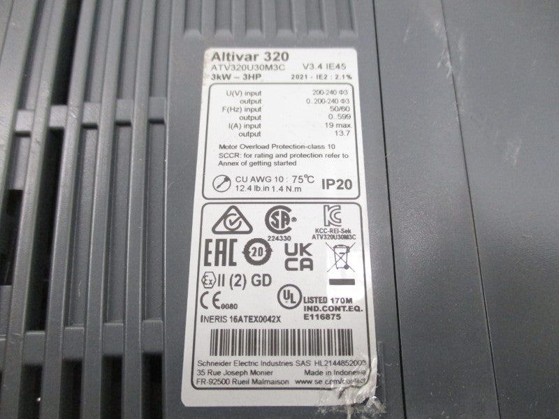 SCHNEIDER ELECTRIC ATV320U30M3C 200-240V 19A (NO COVER) NSNP