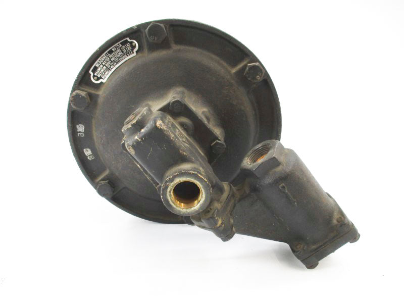 MCDONNELL & MILLER 25A UNMP