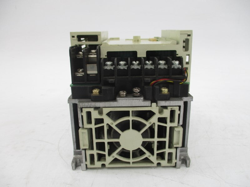 MITSUBISHI FR-E520-2.2K-NA 200-240V 16A (AS PICTURED) UNMP