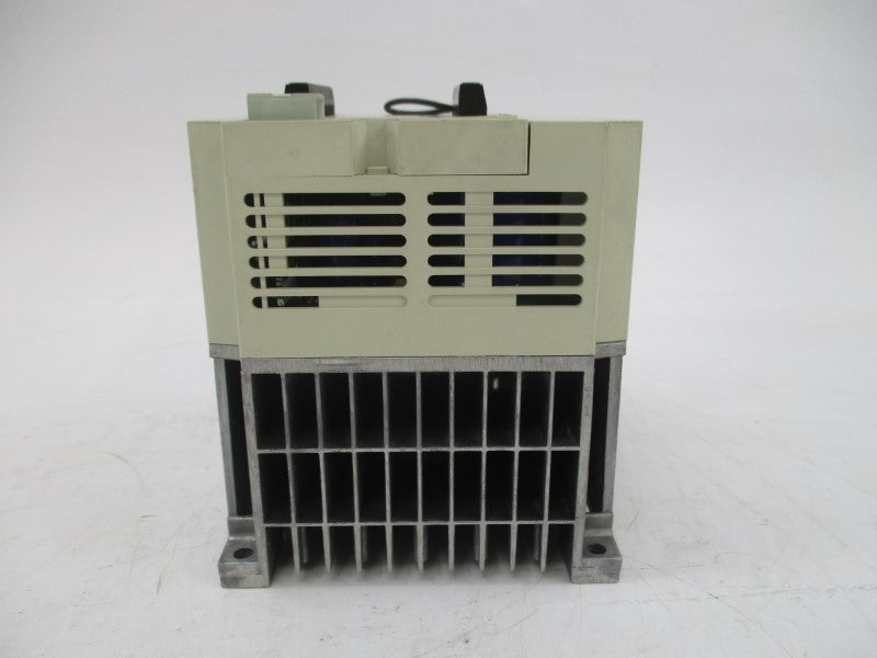 MITSUBISHI FR-E520-2.2K-NA 200-240V 16A (NO COVER) UNMP