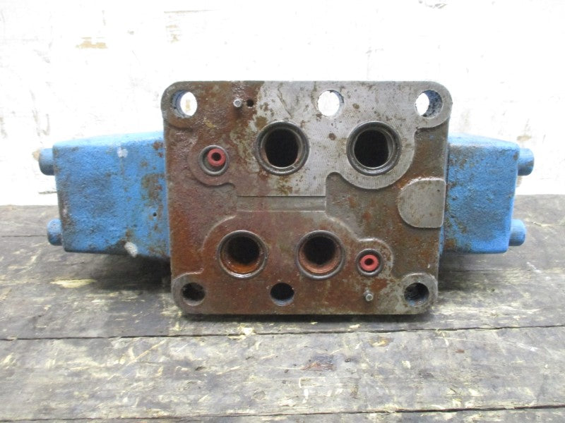 VICKERS DG5V10S6CMFWB10 110/120V .46/.48A 5000PSI (AS PICTURED) UNMP