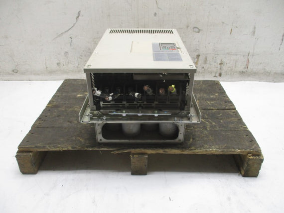 YASKAWA CIMR-PU4A0139UAA 380-480V 142A UNMP