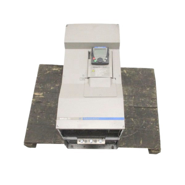 TELEMECANIQUE ATV71HD90N4 F/W 1.1IE08 380-480V 165A UNMP