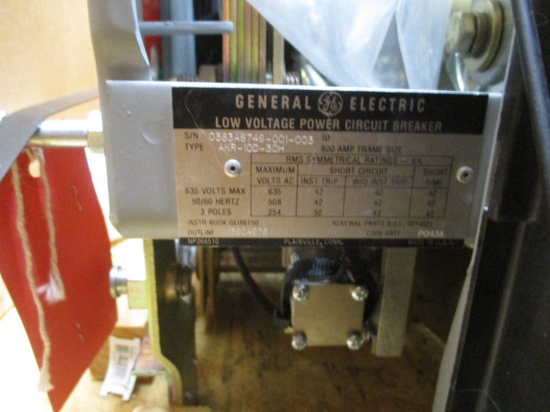 GENERAL ELECTRIC AKR-10D-30H 635V 800A WITH AC PRO TRIP UNIT NSMP