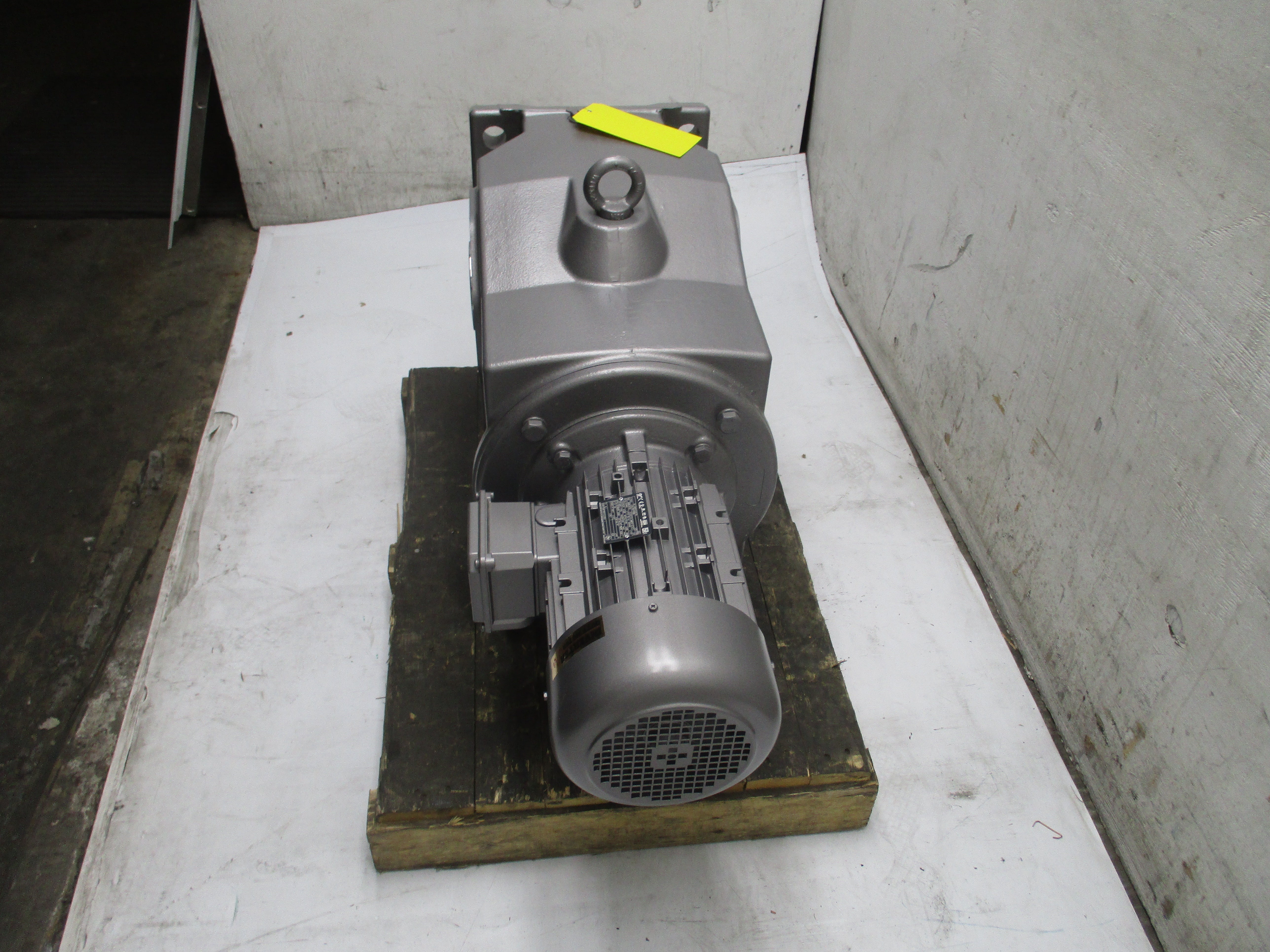 NORD 9072.1AX-112MP/4CUS 230/460V 13/6.50A NSNP