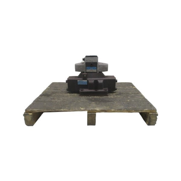 VICKERS DG5V-10-A-2C-T-M-WL-B-10 115V .61A 5000PSI NSNP