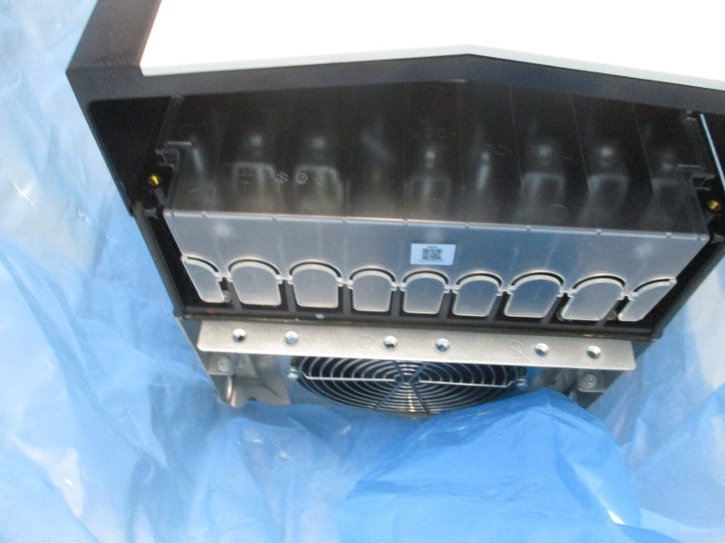 ABB ACS880-01-156A-5+D150 380/500V 156A NSMP