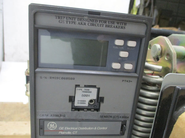GENERAL ELECTRIC AKRU-10D-30 LSI TRIP UNIT A208LSIG 600VAC 800A NSNP