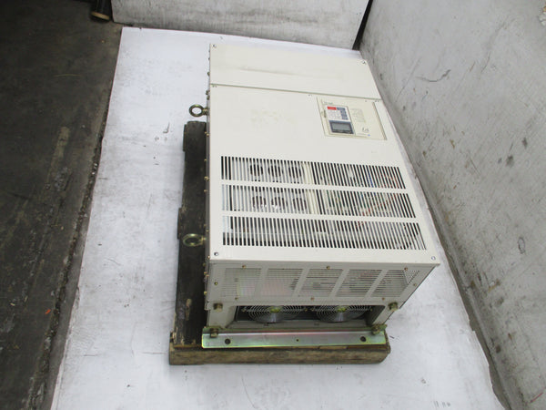 YASKAWA CIMR-P7U4132 380-480V 286A UNMP