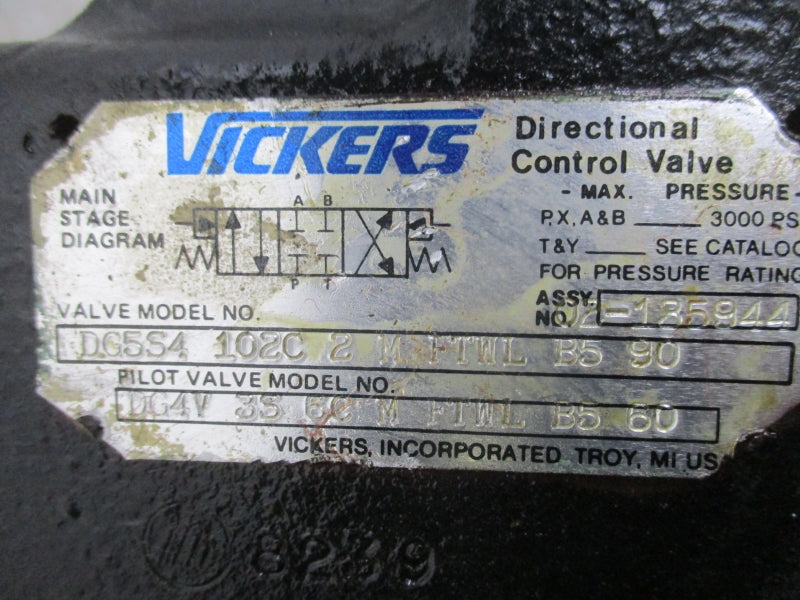 VICKERS DG5S4102C2MFTWLB590 110/120V .48A/.46A 3000PSI UNMP
