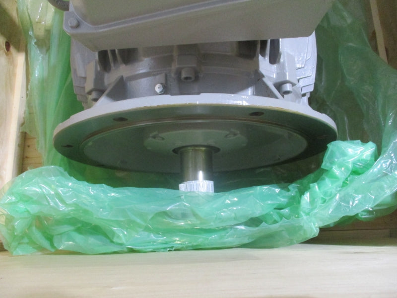 SIEMENS 1LE1523-3AB43-4JB4-Z 460V 225A NSMP