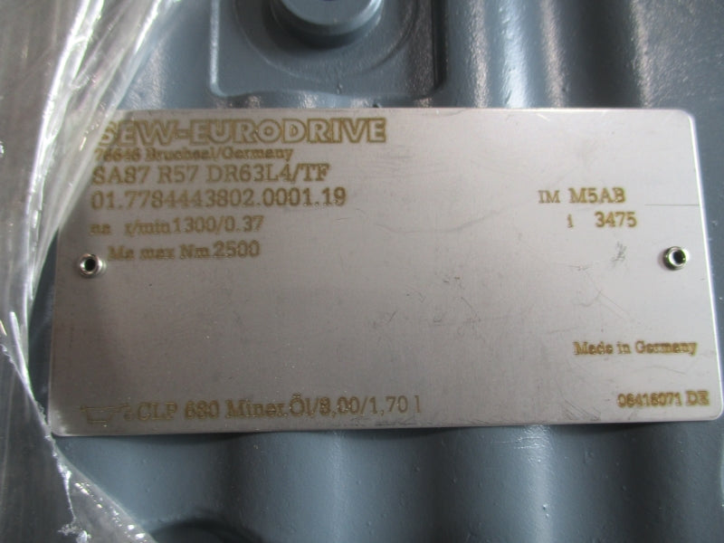SEW-EURODRIVE SA87 R57 DR63L4/TF 240-266/415-460V 1.15/0.66A NSNP