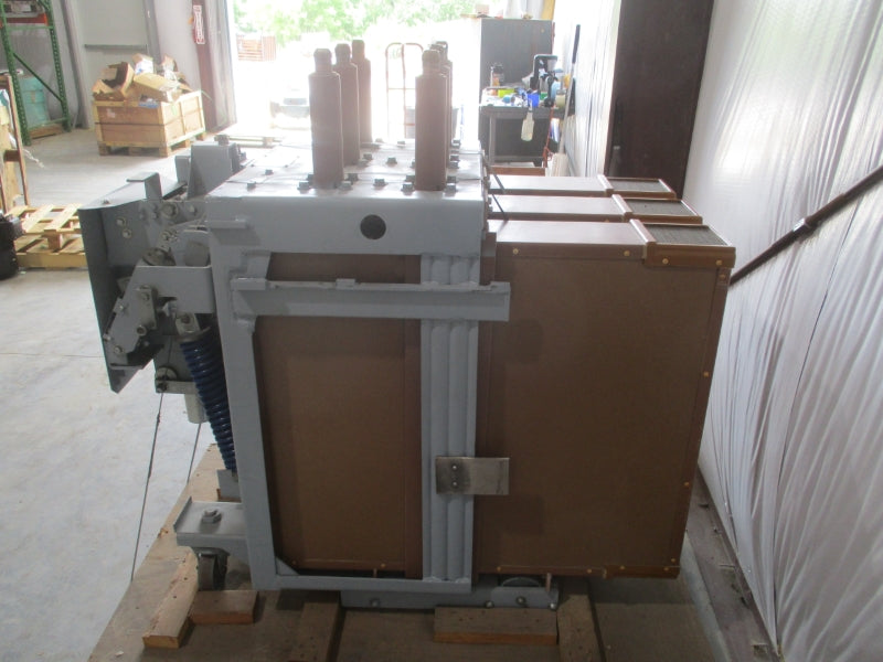 GENERAL ELECTRIC AM-7.2-500B-5H 7200V 1200A UNMP