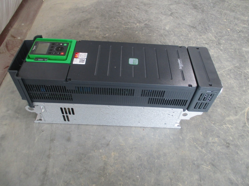 SCHNEIDER ELECTRIC ATV930D30N4 F/W 1.8IE14 380-480V 53.3A (AS PICTURED) NSNP