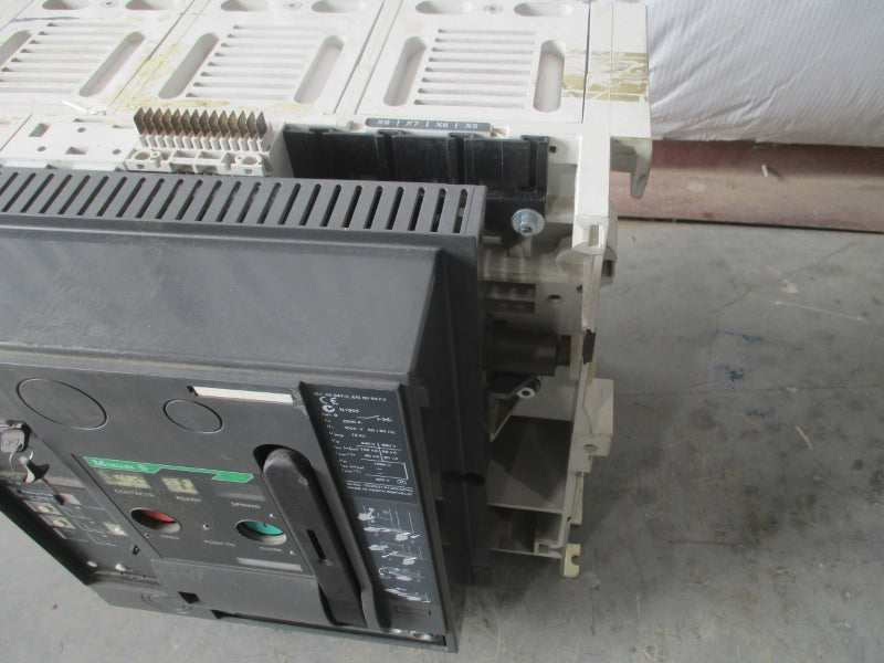 KLOCKNER MOELLER IZMH2-V2500 1000V 2500A (AS PICTURED) UNMP