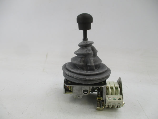 SENNETT CONTROL V3R/CR0119 9903808/2-3 500V 16A NSNP