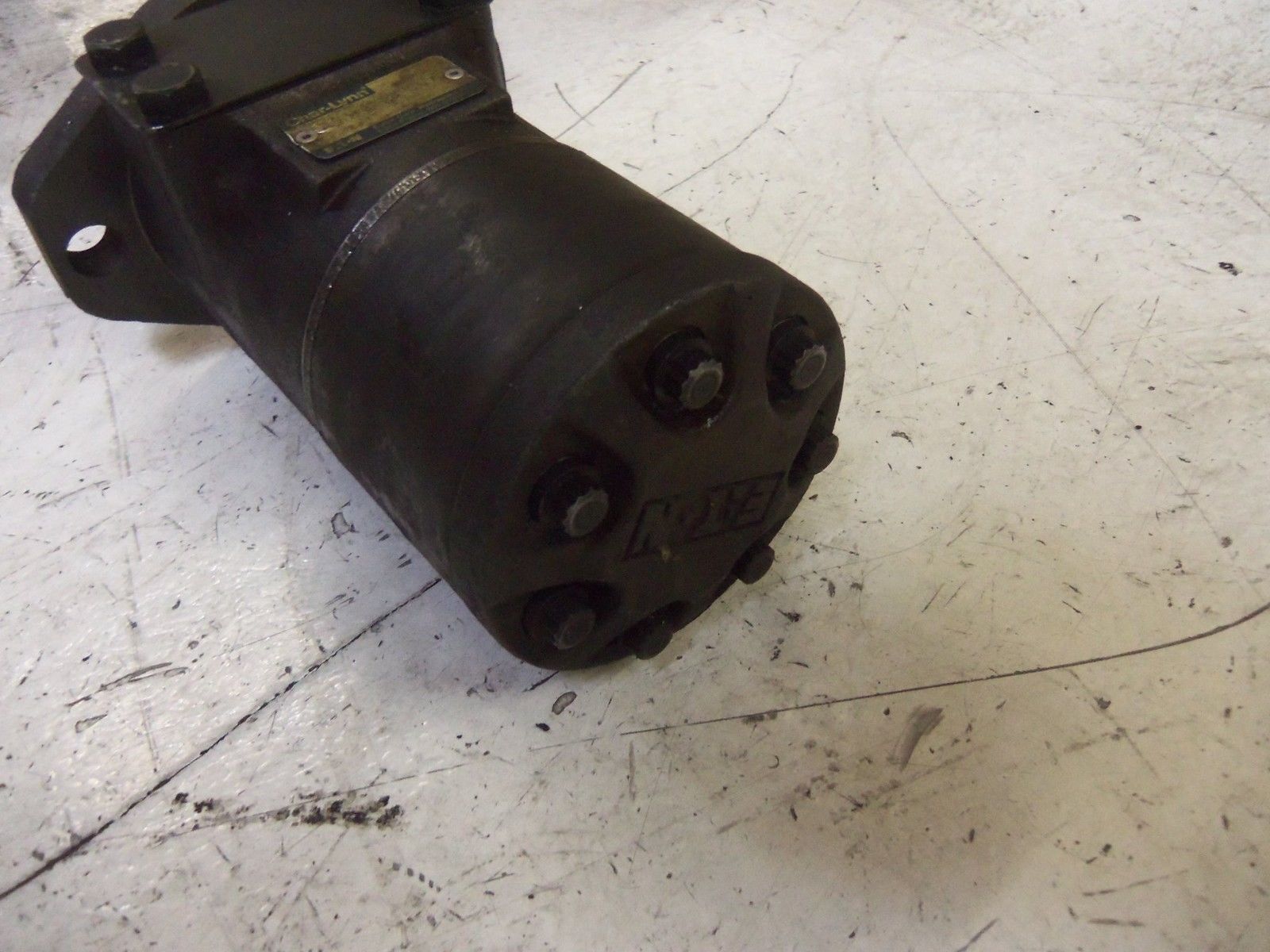 CHAR-LYNN 101-1048-007 MOTOR UNMP