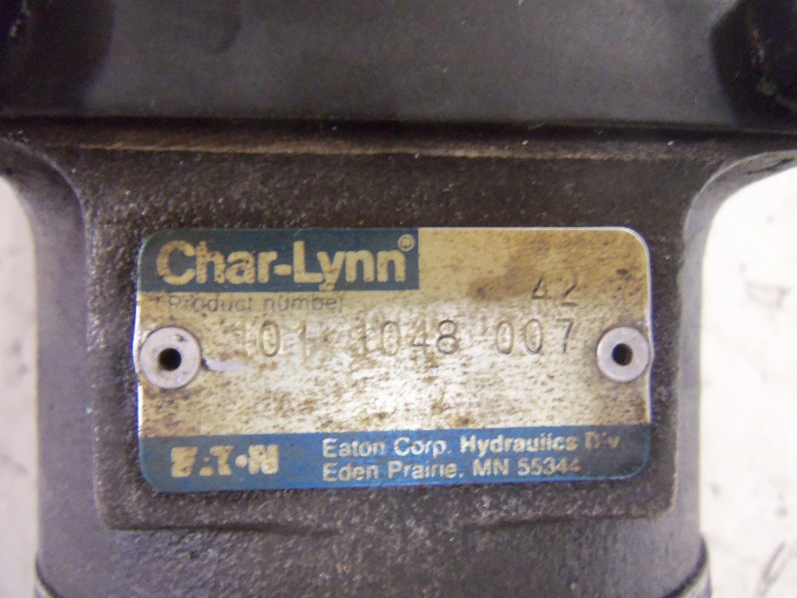 CHAR-LYNN 101-1048-007 MOTOR UNMP
