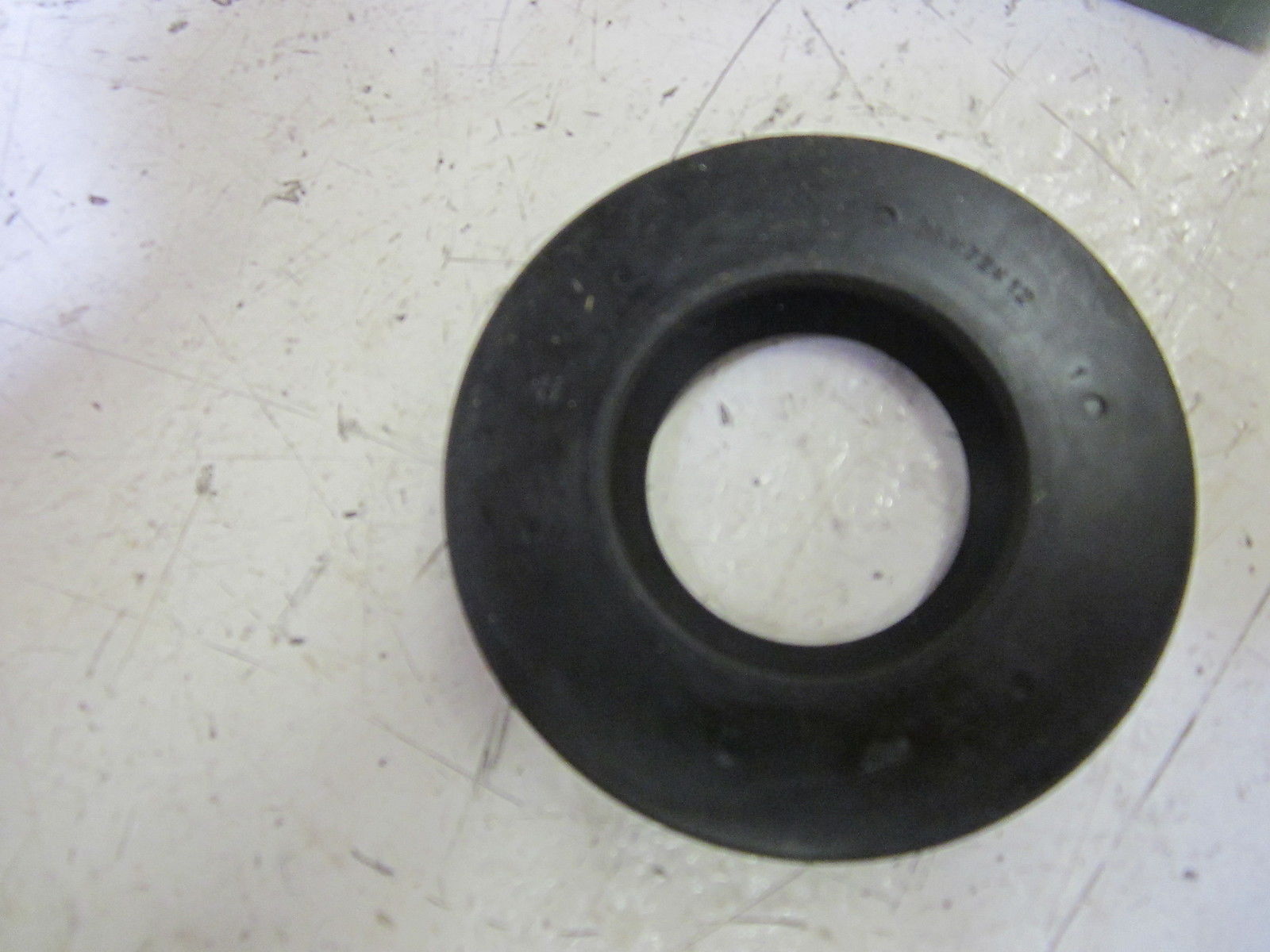 CHICAGO RAWHIDE 14000 OIL SEAL CR 35X72X12 HMS4 R NSMP