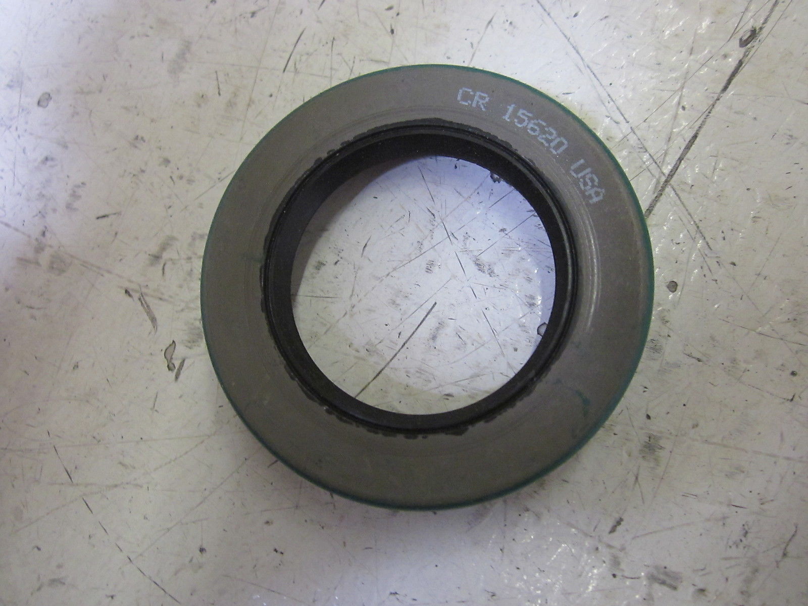 CHICAGO RAWHIDE 15620 OIL SEAL NSMP