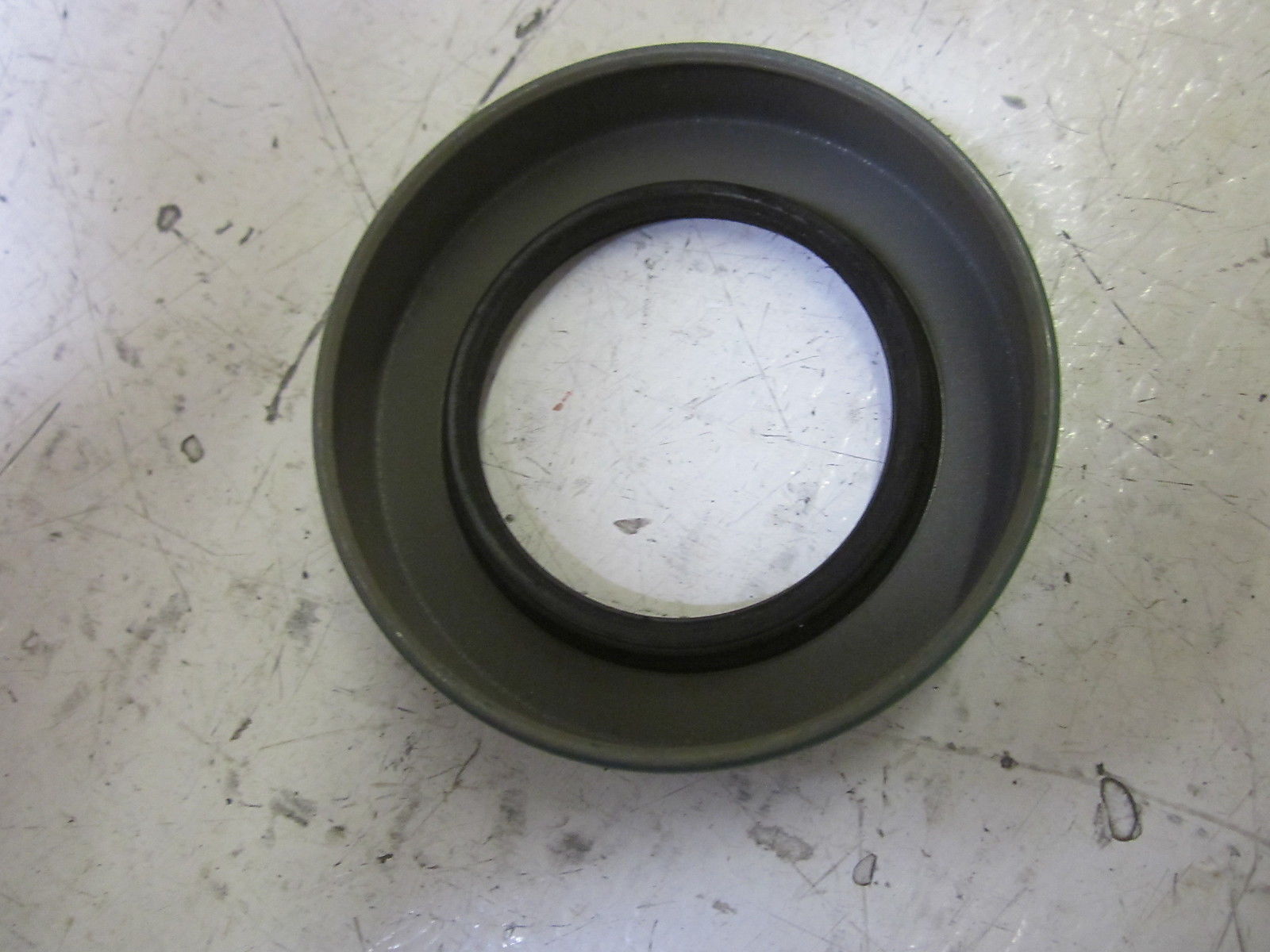 CHICAGO RAWHIDE 15620 OIL SEAL NSMP