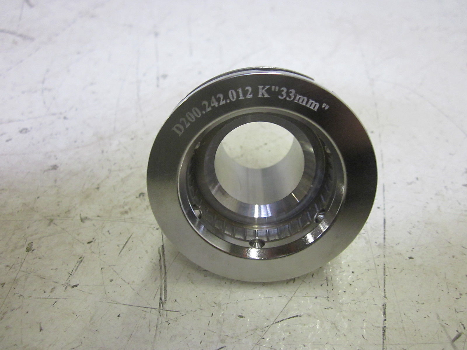 CHUCK KERR D200.242.012K "33MM" FOR ALCOA 7000 L5 CAPPING MACHINE NSNP OUT BOX