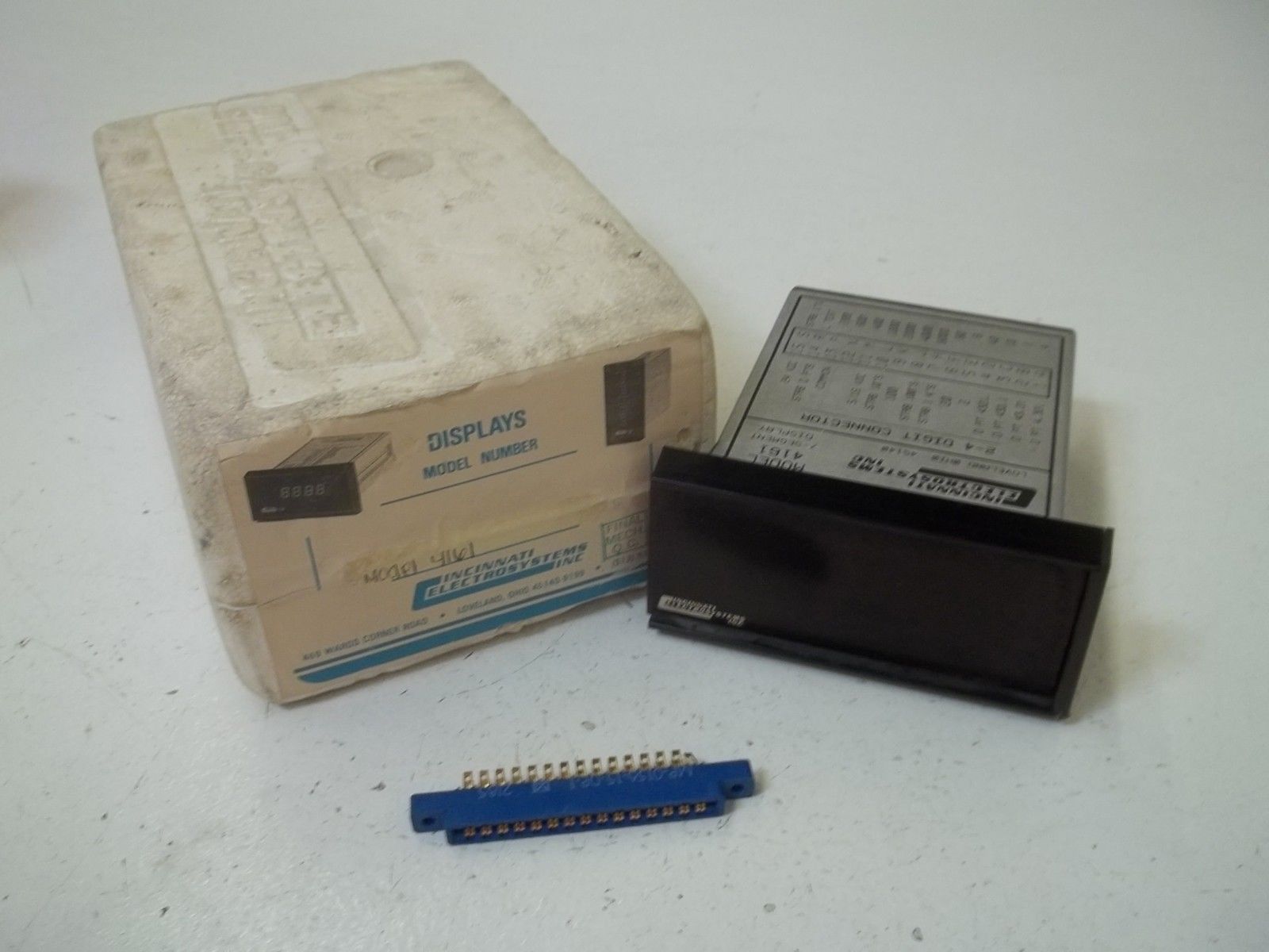 CINCINNATI ELECTROSYSTEMS 4161-3-15 SEGMENT DISPLAY UNMP