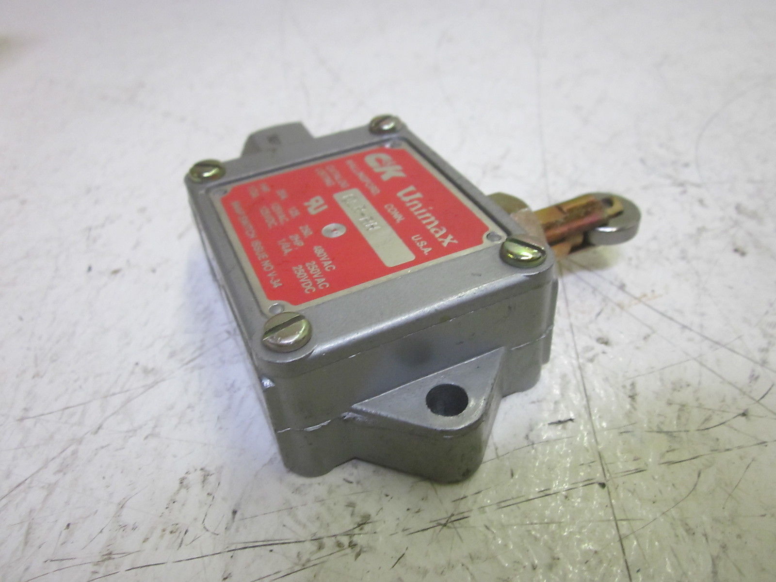 C&K UNIMAX KLR-RH LIMIT SWITCH 250V UNMP