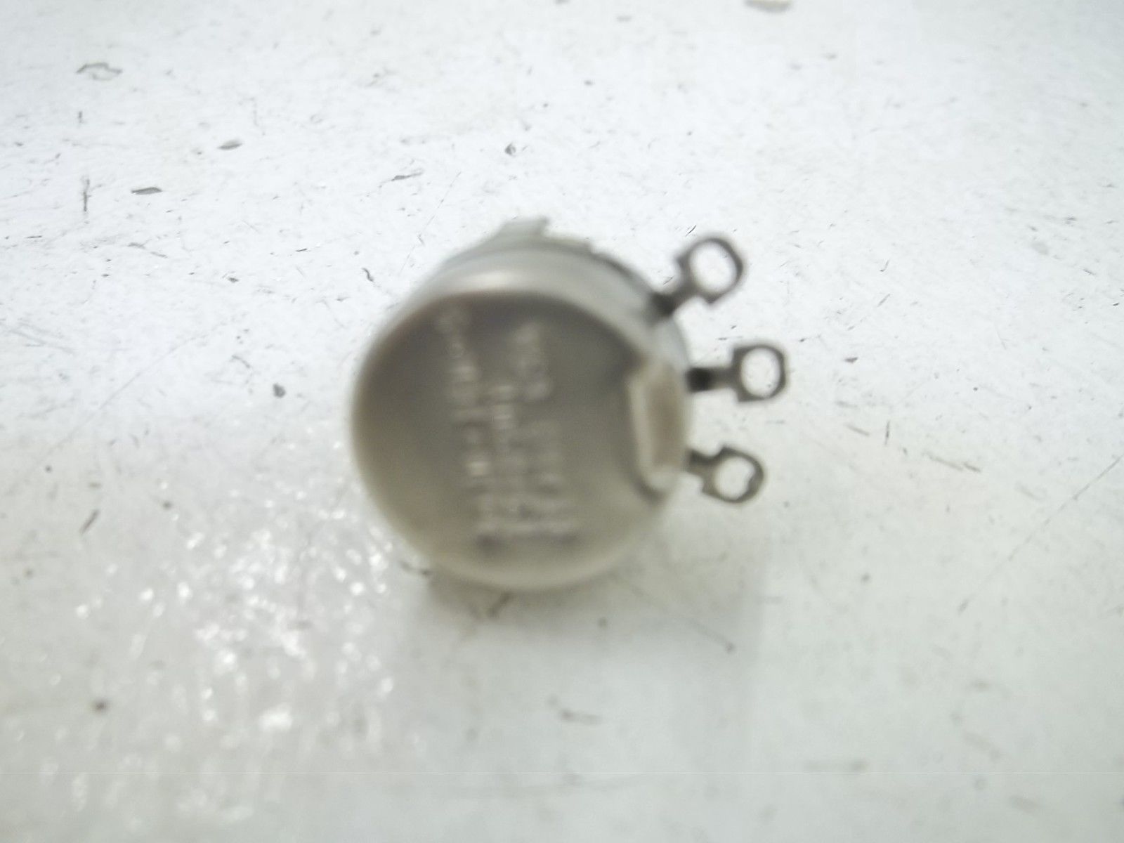 CLAROSTAT 381-N POTENTIOMETER 10000 OHMS NSMP