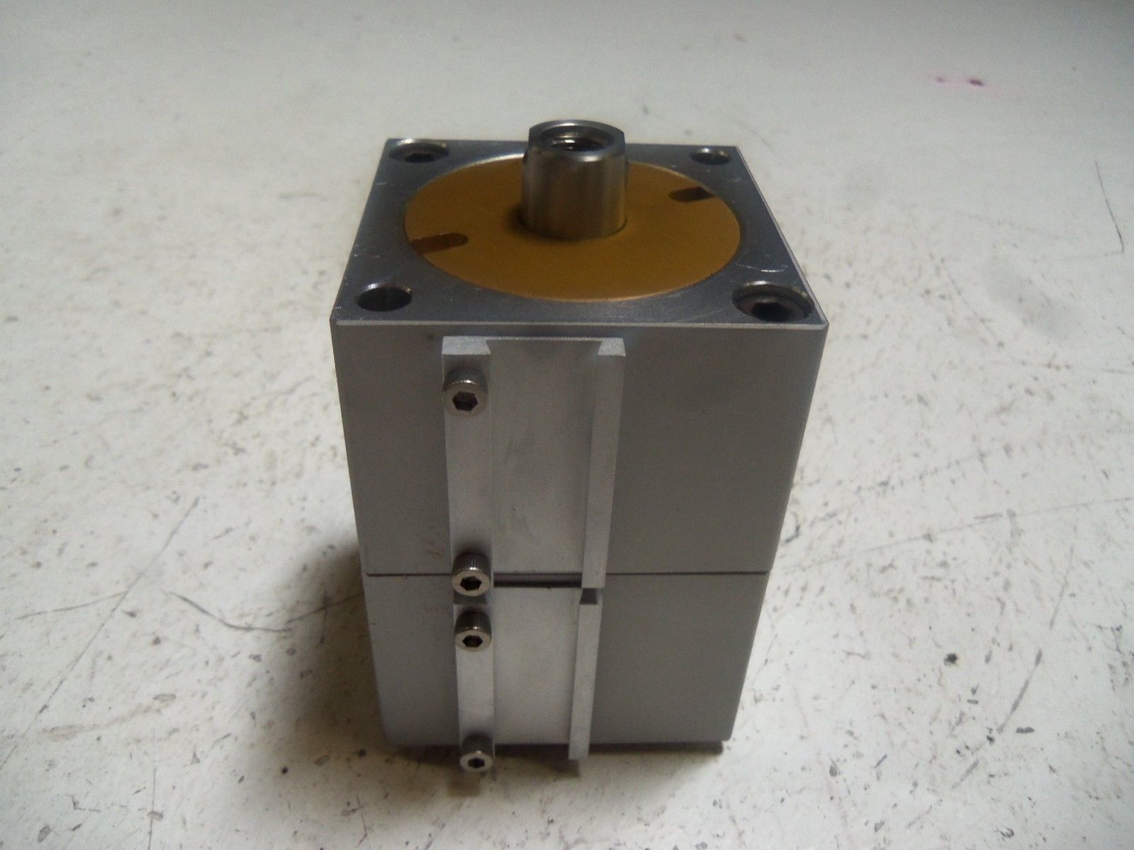 COMPACT QM97-4208-A NSNP