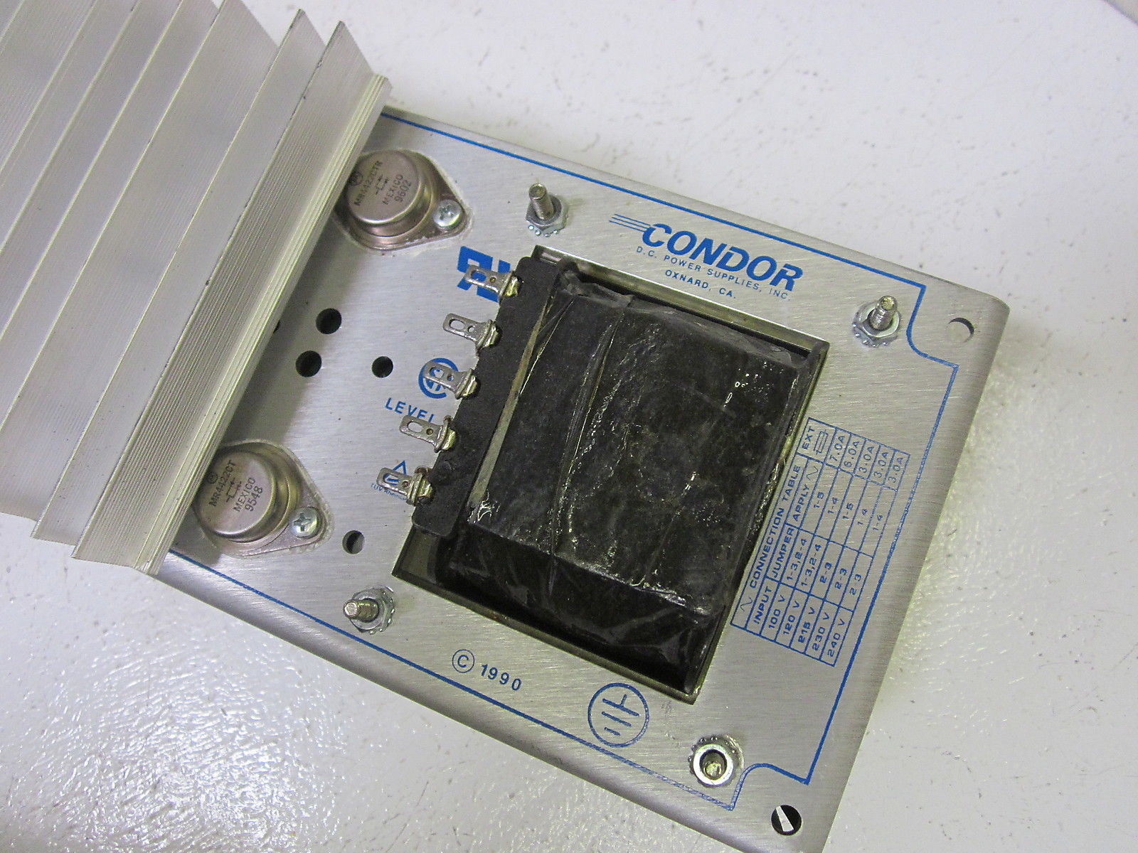 CONDOR F48-6-AT DC POWER SUPPLY UNMP