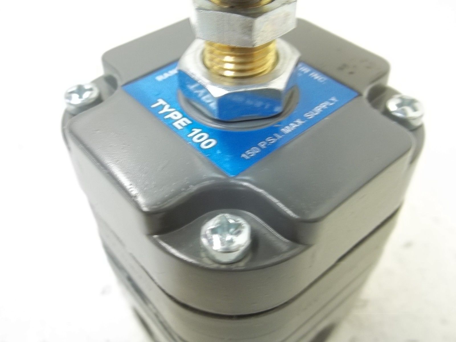 CONTROL AIR INC. 100-BANI 1/4" NPT REGULATOR 2-40 PSI NSMP